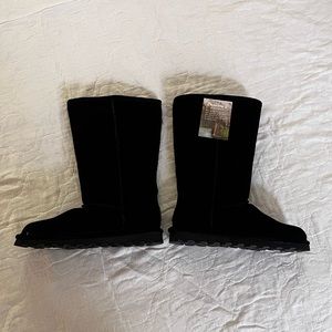 Bearpaw , brand, new, never worn, real leather, wool inside, woman size 10